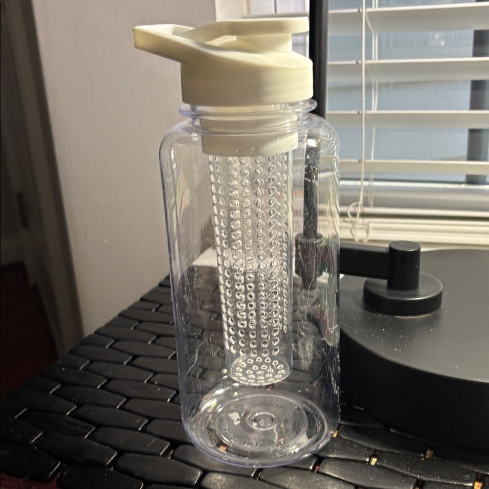 Bundle of Two Identical Clear Water Bottle with Infuser and White Lid